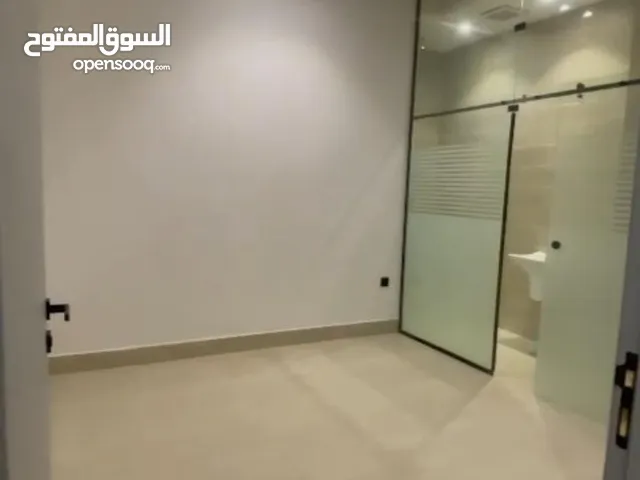 160 m2 3 Bedrooms Apartments for Rent in Al Riyadh Ashbiba