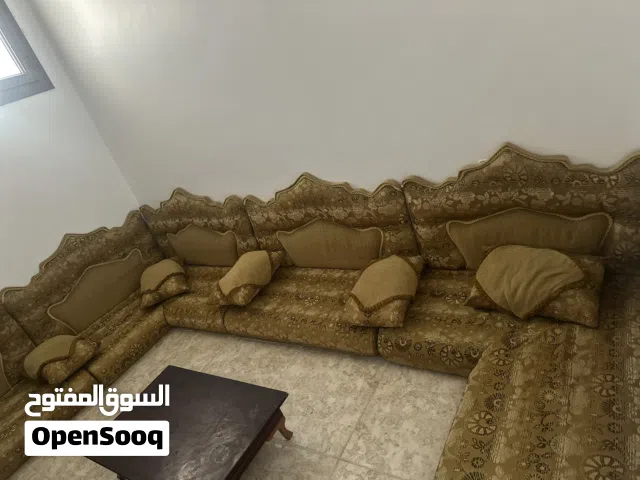 جلسة ارضية