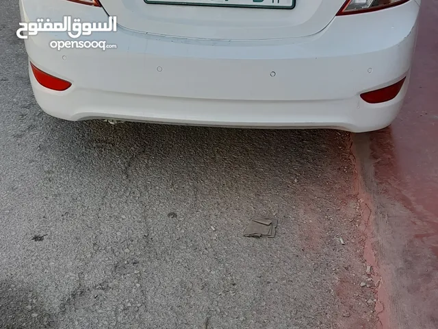 سيارة اكسنت 2015 افحص وين ما بدك وربنا يبارك لصاحب النصيب ان شاء الله الدفع كااااااش 43 الف شيكل