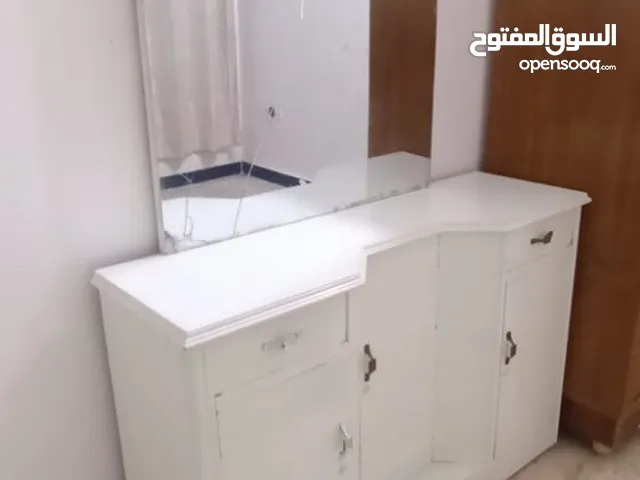 ميز تواليت  تفصال صاج.