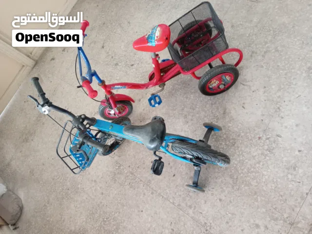 اثنين درجات اطفال بحالي جديد استعمل خفيف جدن لالبع