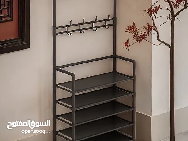 ستاند احذية