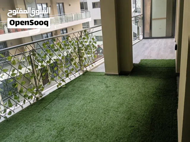 2 Bedrooms luxury apartment freehold