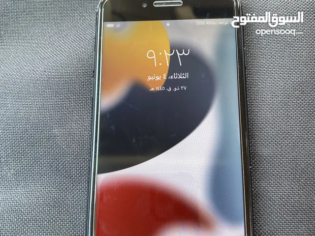 Apple iPhone 8 64 GB in Al Dakhiliya