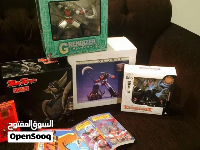 للمهتمين فقط ...مجسمات غرندايز نادرة مع مجلة قديمة 1975 جديدة للمهتمين فقط لاعلى سعر
