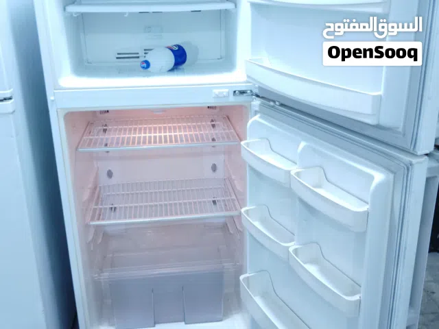 بحاله جيده نبيع ثلاجه دايو18 قدم بحاله جيده معا التوصل التشغيل والكفاله