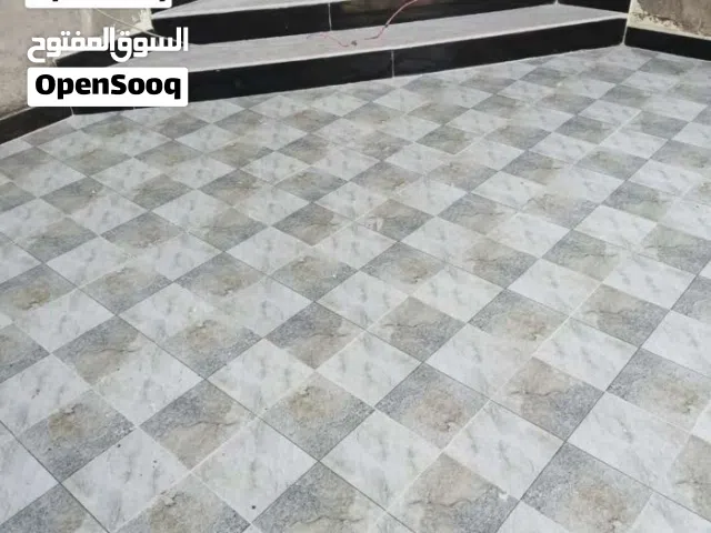 خلفه سيراميك والواح وبورسلان ومرمر ودرج