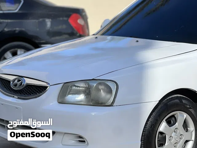 2010 هيونداي فيرنا EX