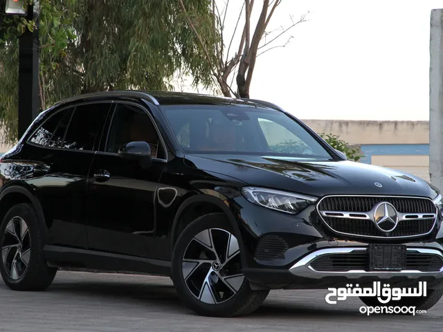 مرسيدس-بنز GLC 300 موديل 2023 قاطع مسافة : 27.000 KM