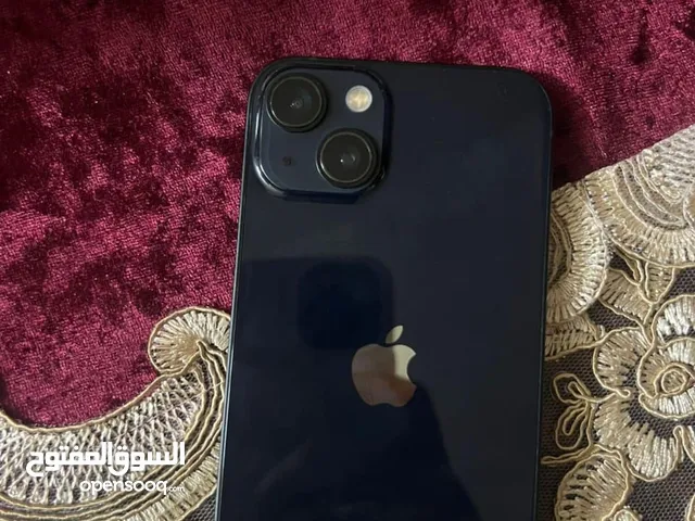 ايفون 13 للبيع قطع