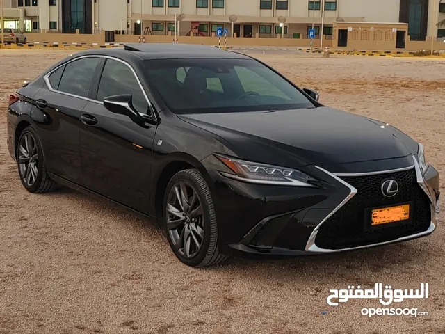Lexus ES 2019 in Dhofar