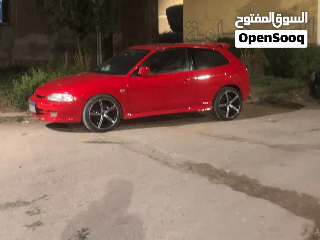 1998 ميتسوبيشي كولت