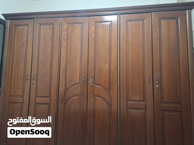 خزانه 6 ابواب مع ادراج في نصفها