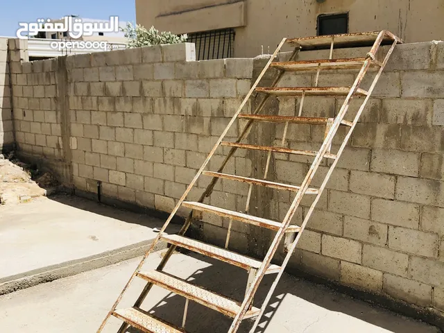 درج حديد مستعمل ثقيل للبيع