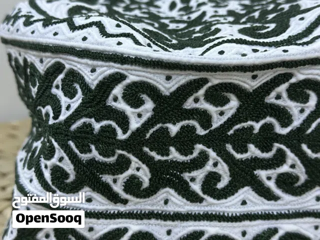 للبيع كمه يد عمانيه نقشه صغيره  مقاس 11ونص