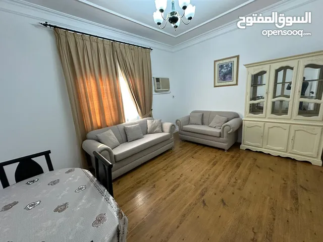 APARTMENT FOR RENT IN JUFFAIR FULLY FURNISHED 1BHK