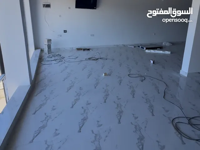 مساحة كبيرة للإيجار