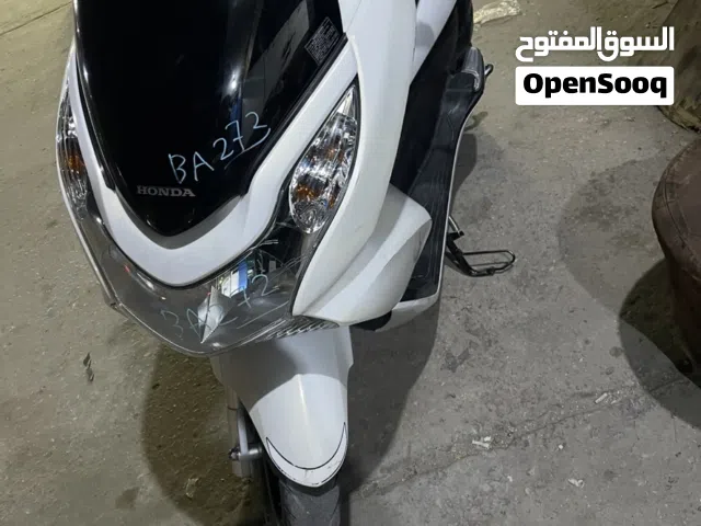 دراجة pcx ياباني مال حاوية