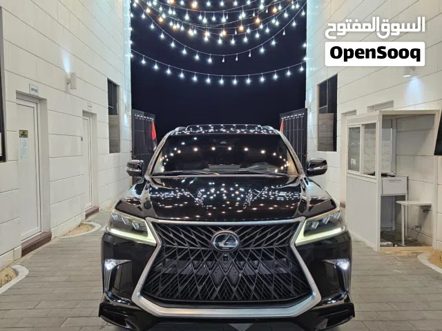 لكزس LX570 موديل 2018 خليجي ثاني مالك من الوكاله ، ممشاه 177 الف كيلو متر ، صبغ الوكالة وبدون حوادث