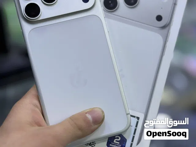 iPhone 17 Pro max 256GB  Battery 99% مشحون 141 مره شرق اوسط مدخل خط معاه الكرتونه