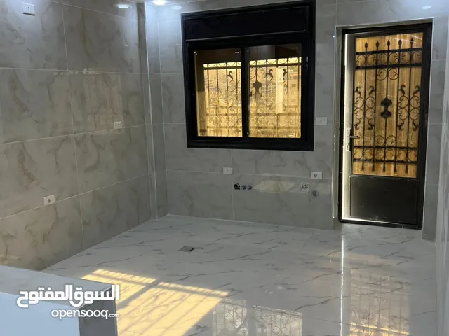 146 m2 3 Bedrooms Apartments for Sale in Zarqa Al Zarqa Al Jadeedeh