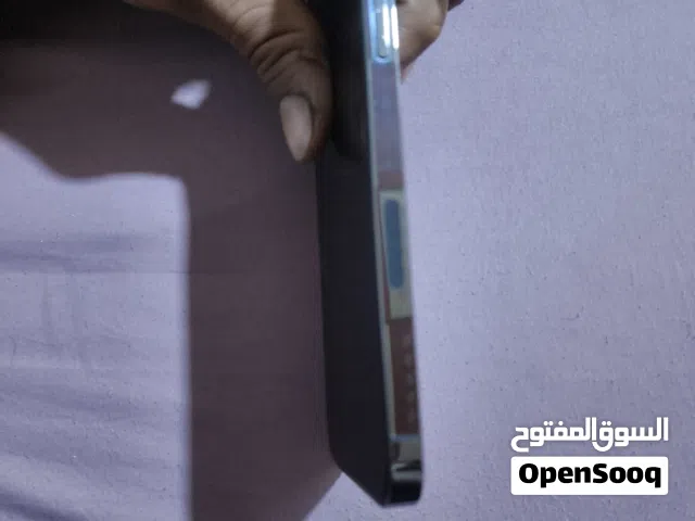 ايفون 13برو ماكس بطاريه 82