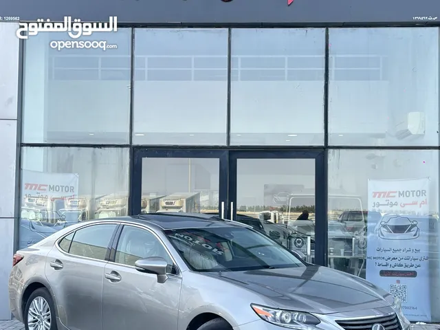 Lexus Es350 Gcc 2017 لكزس اي اس 350 خليجي داخليه بني و زعفراني وكالة