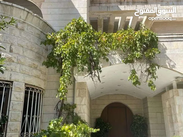 700 m2 More than 6 bedrooms Villa for Sale in Amman Al Rabiah