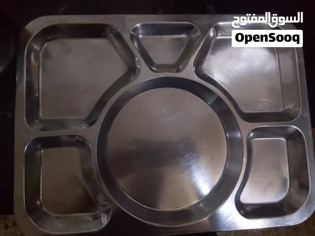 يوجد صواني 25قطعه للبيع