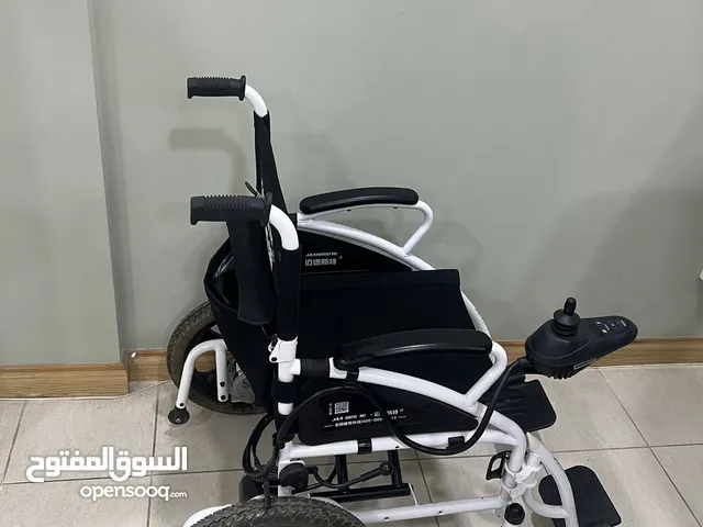 كرسي متحرك كهربائي خفيف