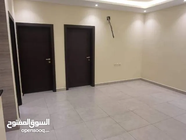 90 m2 2 Bedrooms Apartments for Rent in Al Ain Zakher