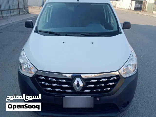رينو دوكر 2022