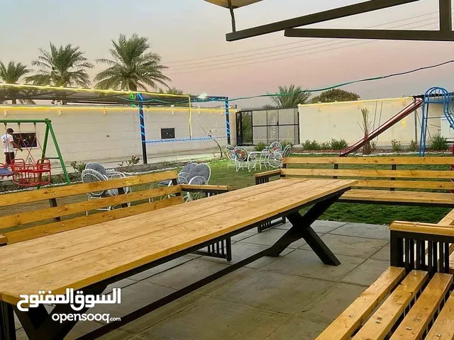 مزرعة نص دونم للبيع البوعيثة شارع الزهور خدمات كامله واردها الشهري خير من الله مسبح مغلق تدفئه بيها
