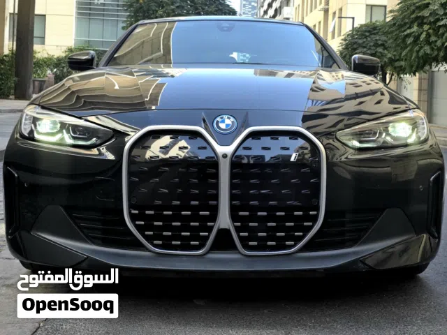 2023 بي ام دبليو الفئة 4 i4 eDrive40