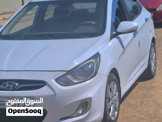 2011 Hyundai Accent GL