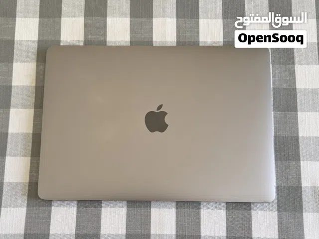 MacBook Pro 13-inch, 2017, Two Thunderbolt 3 ports core i5 used good condition