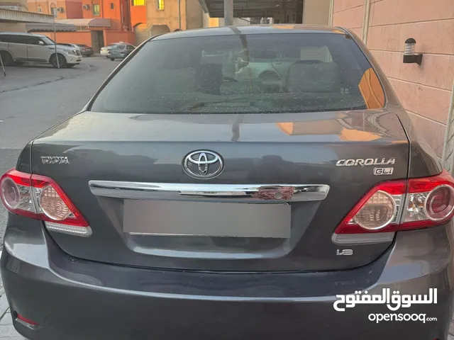 للبيع سياره تويوتا كورولا مديل 2013