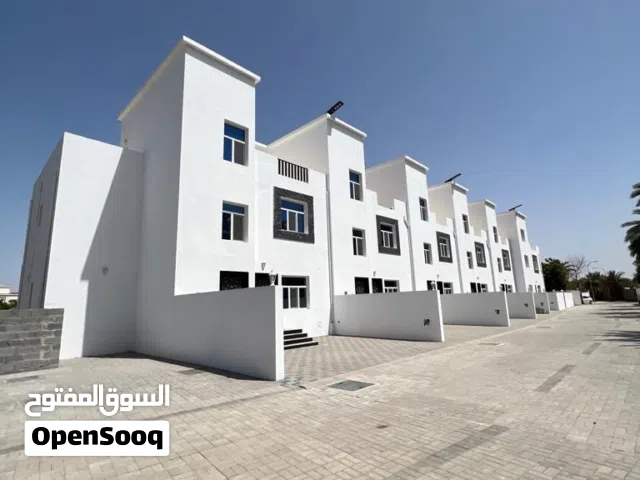 260 m2 5 Bedrooms Villa for Sale in Muscat Al Maabilah