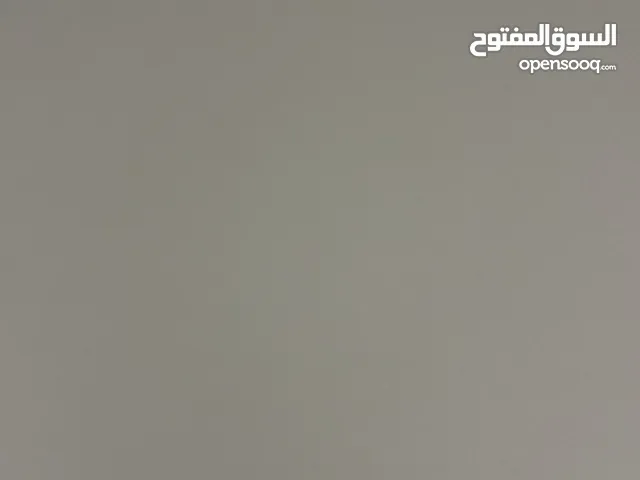 25 دولار امريكي