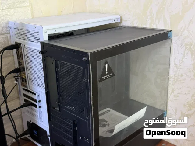 كيسين للبدل او للبيع Huntkey SkyRock