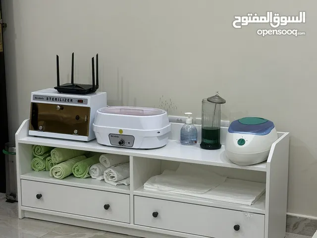 معدات ل صالون نسائي