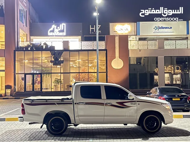 Used Toyota Hilux in Al Batinah