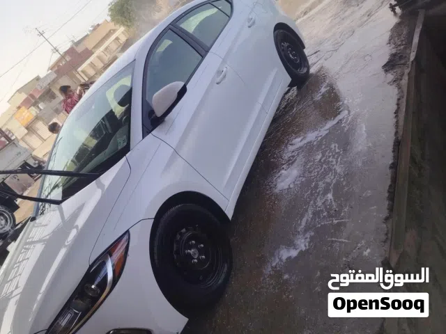 هيونداي الانترا