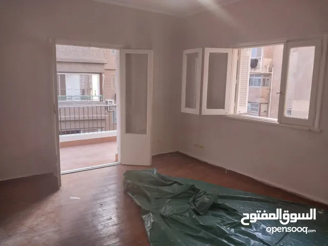 160 m2 3 Bedrooms Apartments for Rent in Giza Mohandessin