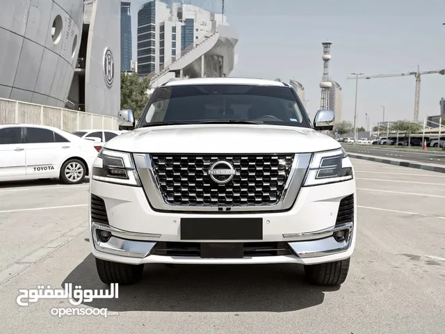 نيسان باترول موديل 2024 v6 السياره ماشيه 28 الف كم السياره نظيفه من الداخل و الخارج لا يوجد بالسياره