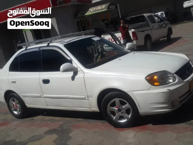 2005 Hyundai Accent Standard