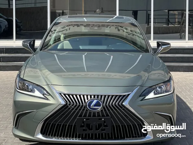 Used Lexus ES in Zarqa