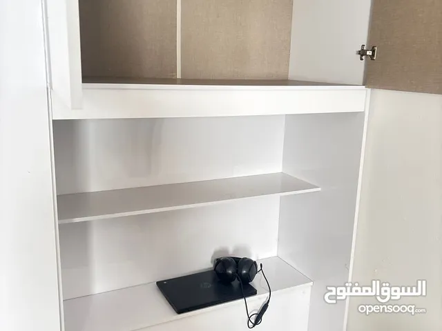 للبيع كبت مع سرير + كبت بدون السرير