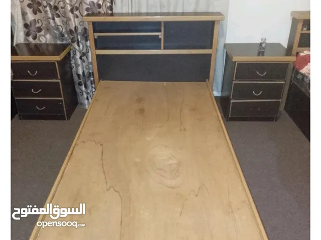 غرفة نوم لاتيه للبيع مستعمله نظيفه