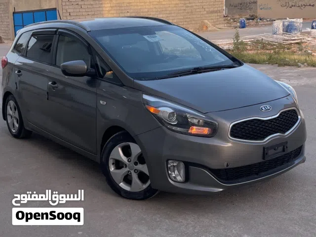 2016 كيا روندو